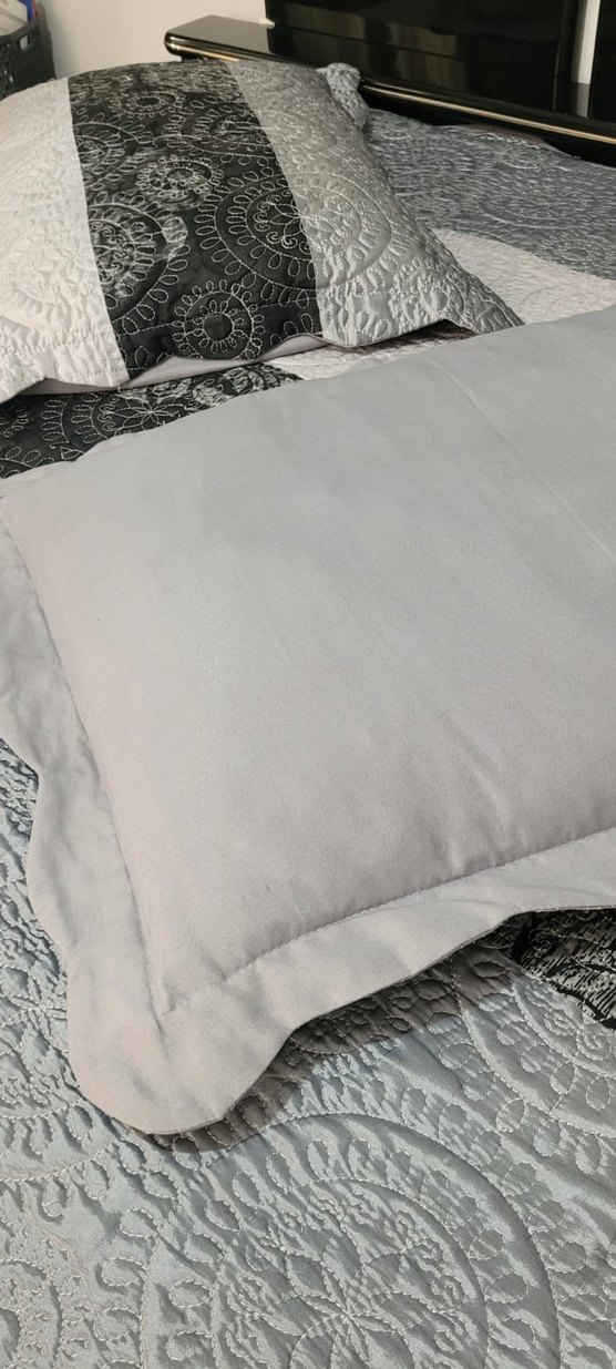 Gri Nakışlı Yatak Örtüsü - Görsel 5