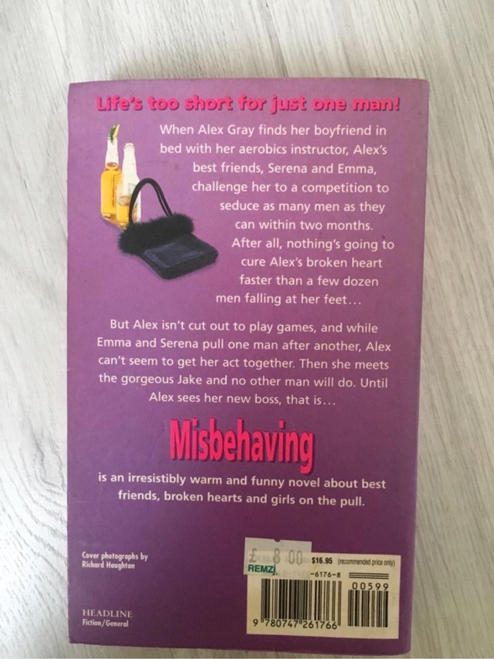 Misbehaving - Sarah Harvey Kitap - Görsel 3