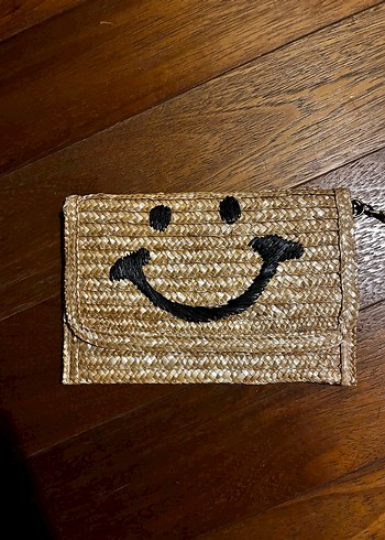 Koton siyah gülen yüz nakışlı hasır kadın clutch / el çantası