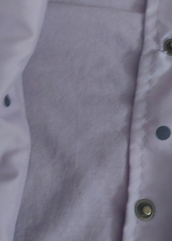 Mor Puantiyeli Kız Çocuk Yağmurluğu - Görsel 2