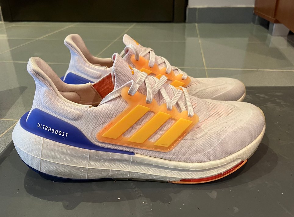Adidas Ultraboost Light Erkek Koşu Ayakkabısı - Görsel 2