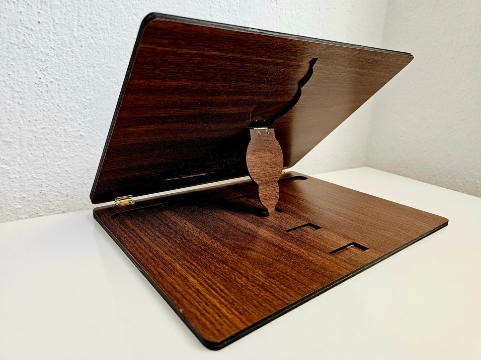 Kişiye Özel Ahşap Rahle - Görsel 2