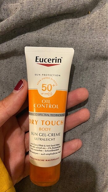Eucerin, Dolu, ülkeden taşındığım için kullanamıyorum
