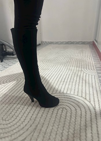 Siyah Süet Topuklu Dizüstü Çizme - Görsel 6