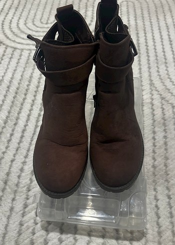 Kahverengi Süet Tokalı Kadın Bot - Görsel 5