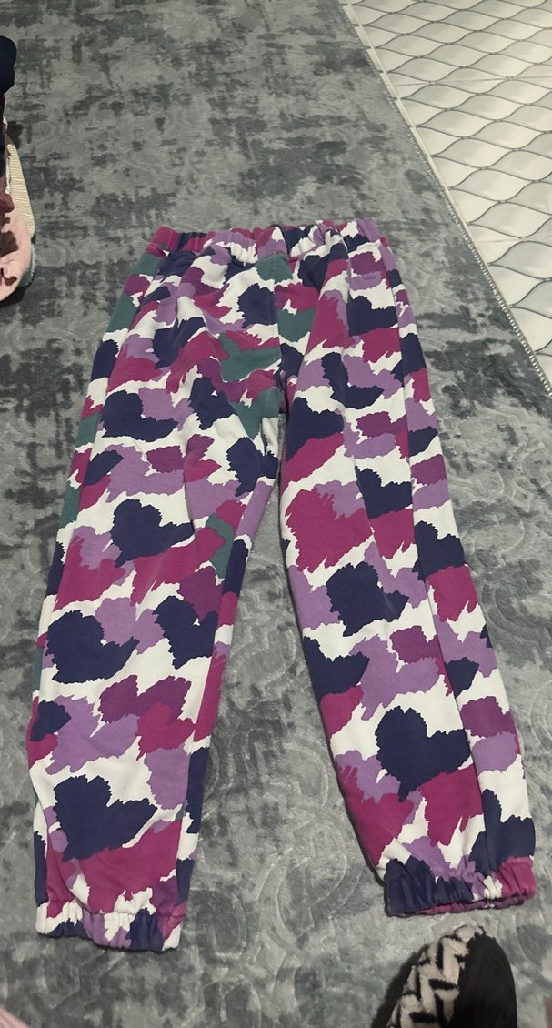 Beyaz Kapüşonlu Baskılı Kadın Sweatshirt - Görsel 4