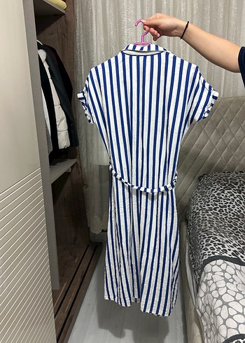 38 Beden Mavi Çizgili Midi Kemerli Kadın Elbise