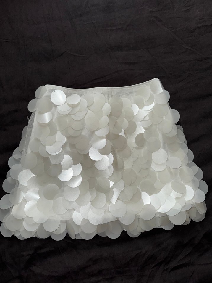 Beyaz Mini Etek, Fırfırlı - Görsel 2
