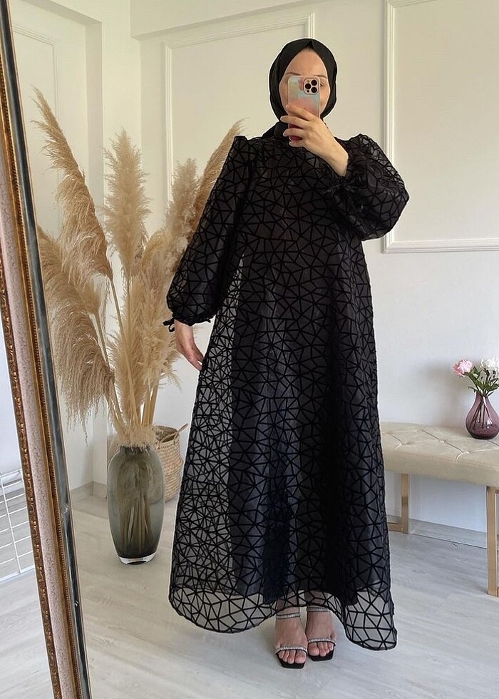 Siyah abiye
 - Görsel 3