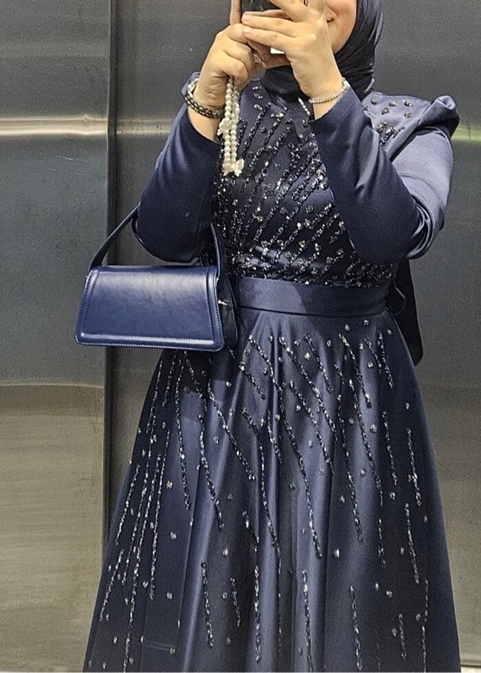 Saten abiye
 - Görsel 2