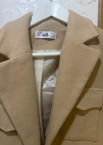 Bej Düğmeli Midi Kadın Kaban - Görsel 3