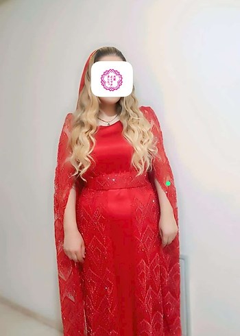 Kırmızı Uzun Kollu Drapeli Kadın Kına Elbisesi