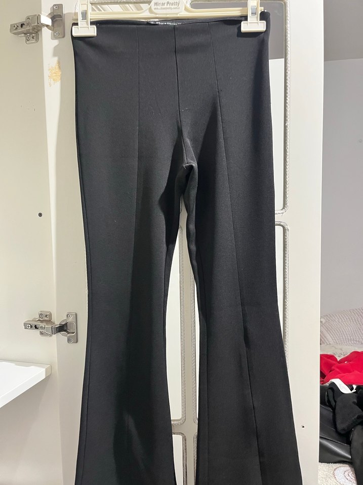 Siyah Yırtmaçlı Kadın İspanyol Paça Pantolon - Görsel 3