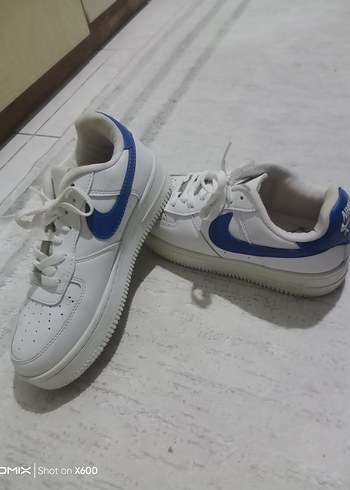 Nike Beyaz Platform Topuklu Bağcıklı Spor Ayakkabı