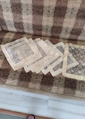 Beden Klasik Dantel İşlemeli Masa Örtüsü Seti