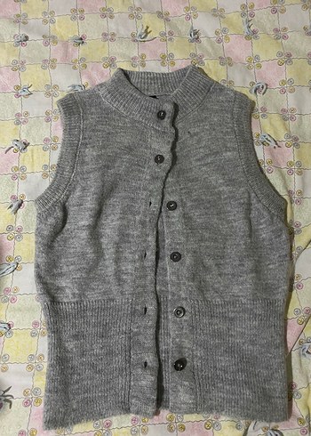 Düğmeli Gri Kadın Triko yelek - Görsel 2