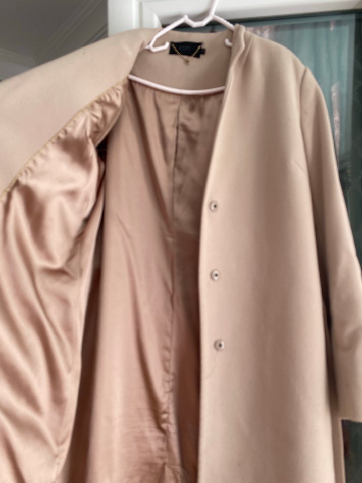 Bej Midi Kadın Palto Düğmeli, Uzun Kollu - Görsel 3