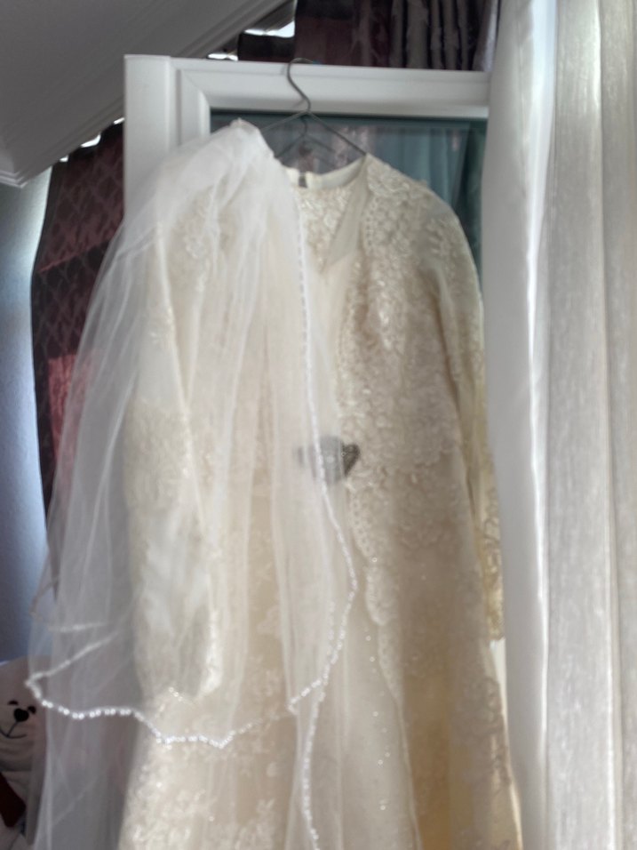 Parlak Beyaz Vintage A-Line Uzun Kollu Gelinlik - Görsel 3