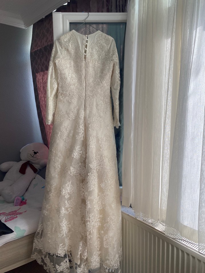 Parlak Beyaz Vintage A-Line Uzun Kollu Gelinlik - Görsel 5