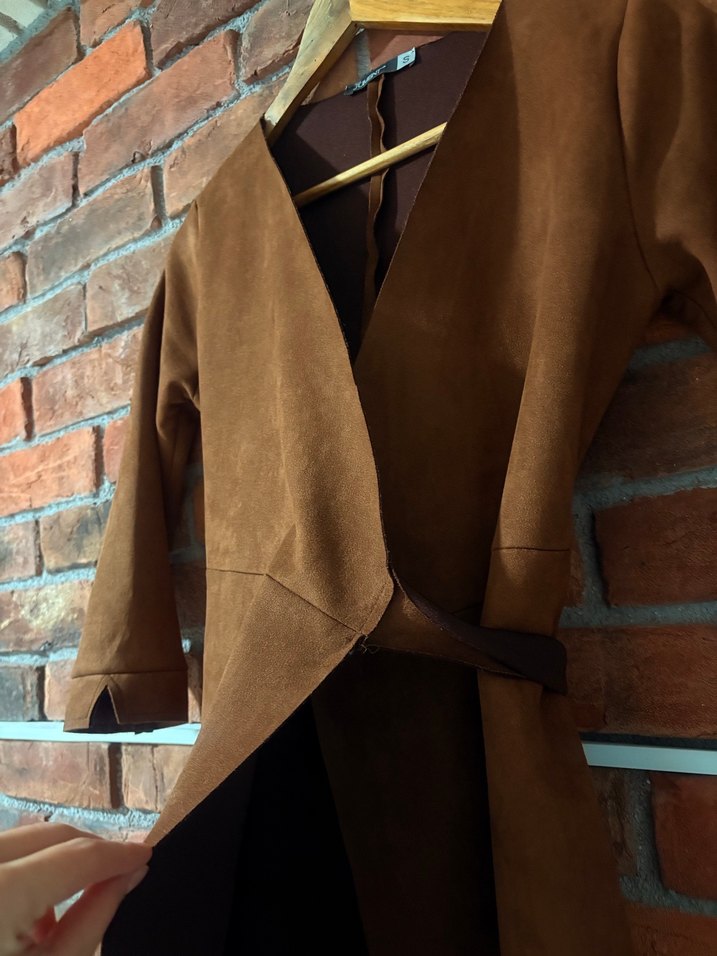 Kahverengi Süet Kemerli Kadın Trençkot - Görsel 3