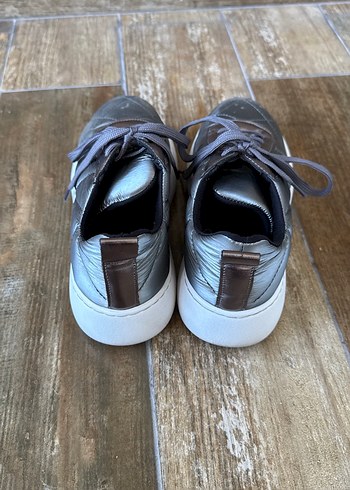 37 Beden Gri Spor Kadın Sneakers Düz Tabanlı