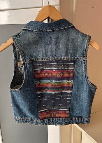 Düğmeli Kolsuz Mavi Denim Yelek - Görsel 2