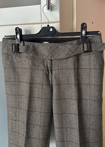 Kemerli Kahverengi Gri Mini Kumaş Pantolon - Görsel 3