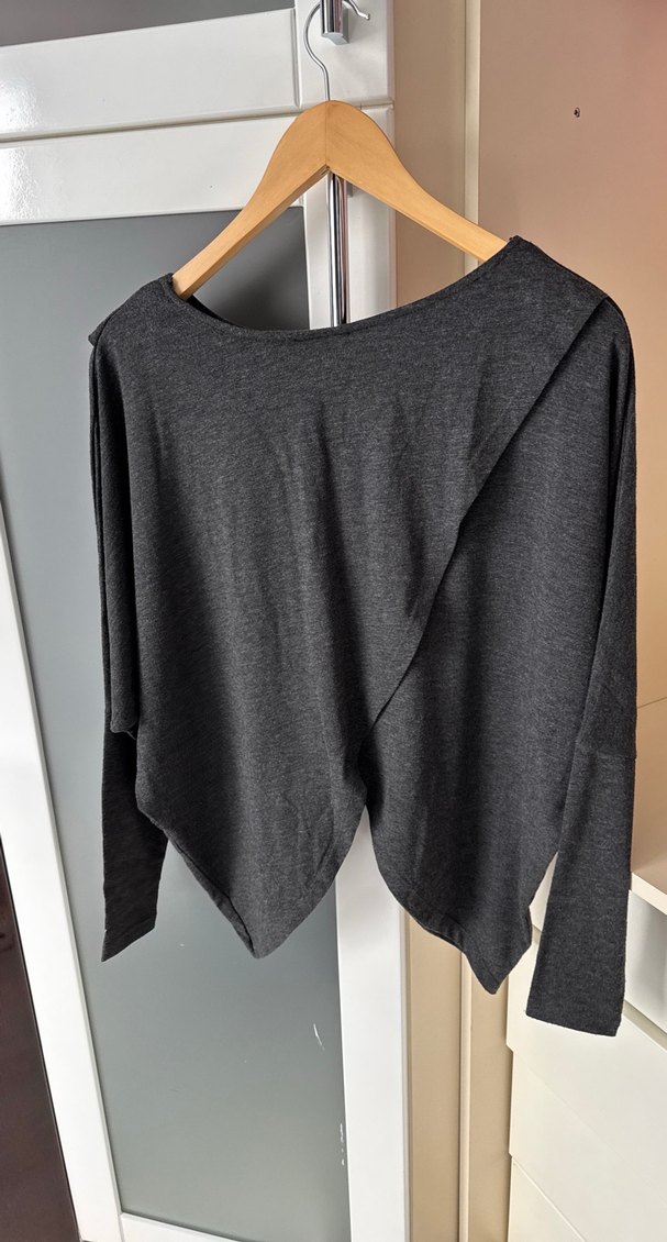 Gri Salaş Drapeli Kadın Penye - Görsel 2