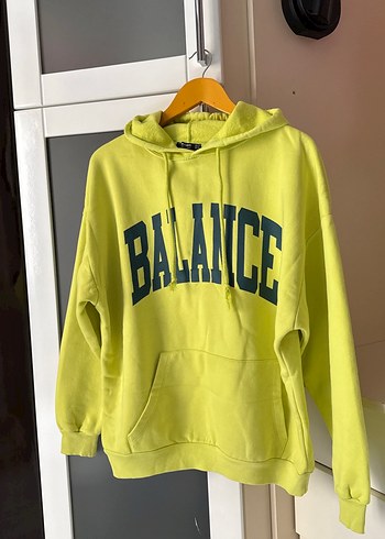 Sarı Baskılı Kapüşonlu Sweatshirt - Görsel 4