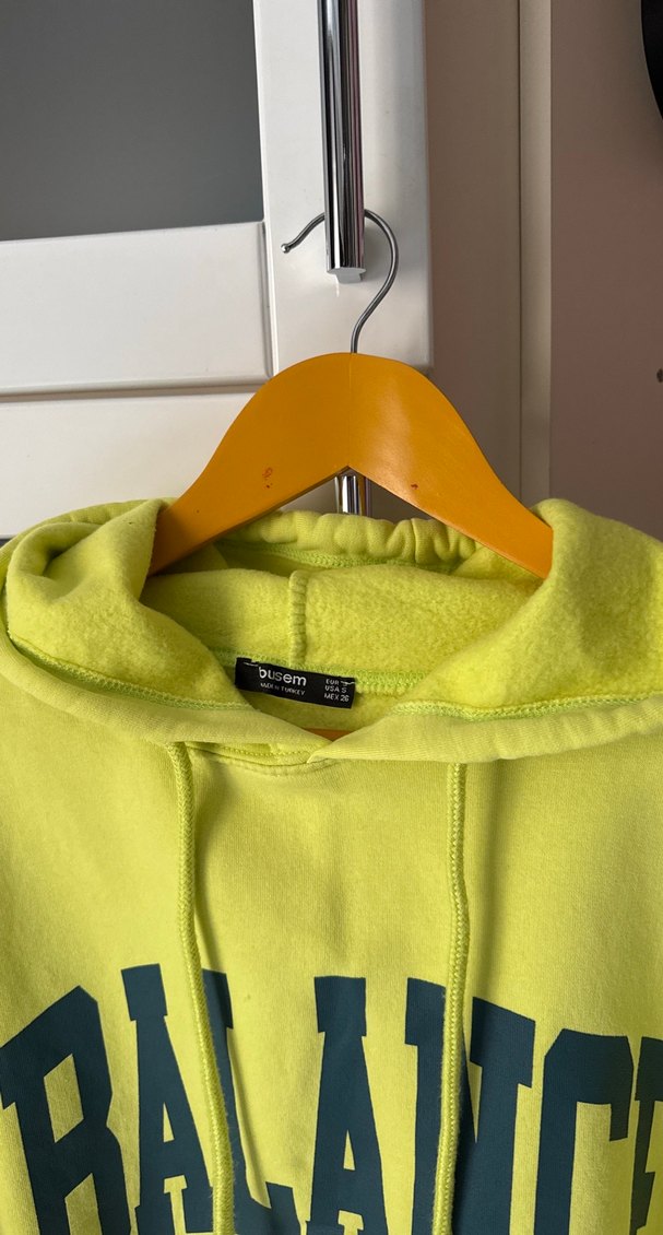 Sarı Baskılı Kapüşonlu Sweatshirt - Görsel 3