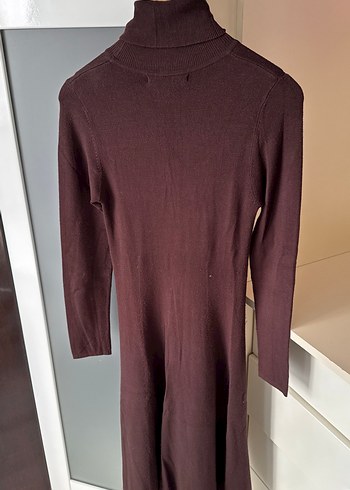 Kahverengi Yünlü Yüksek Yakalı Triko Elbise - Görsel 3