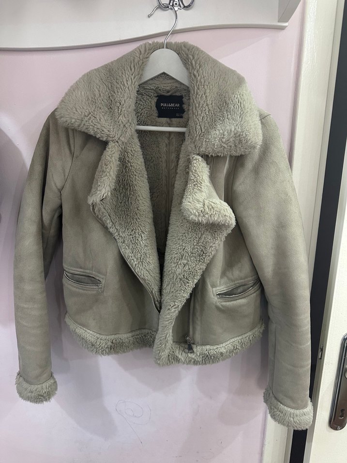 Gri Süet Kadın Ceket, Kürklü, Sokak Stili - Görsel 2