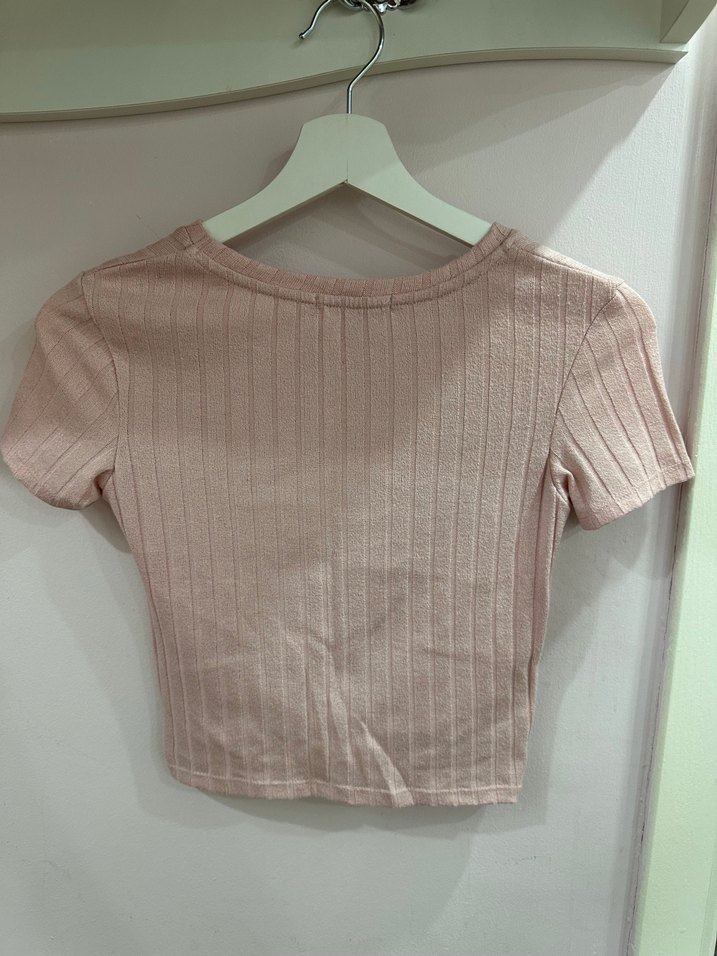 Pembe Kısa Kollu Pilili Crop Top - Görsel 2