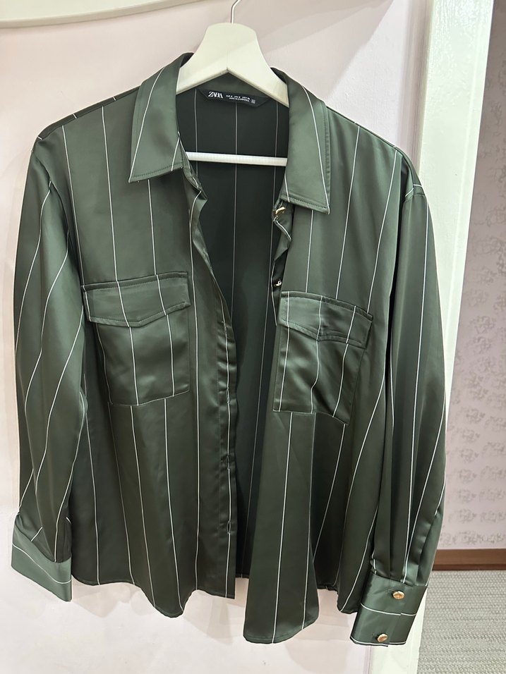 Düğmeli Çizgili Kadın Gömlek - Görsel 2