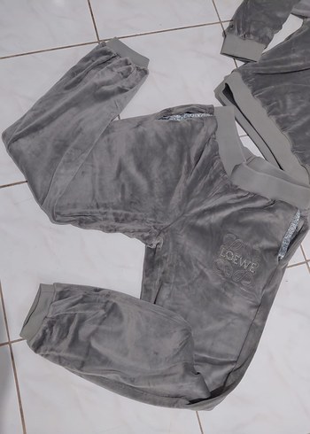 Loewe Gri Kadın Kapüşonlu Rahat Eşofman Takımı kadife