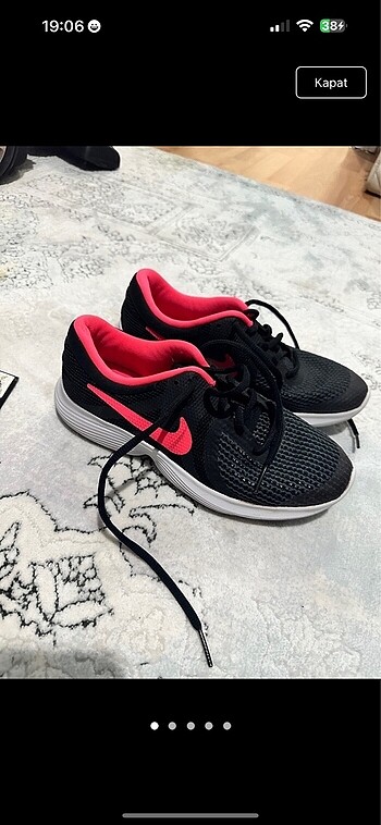 Nike spor ayakkabı