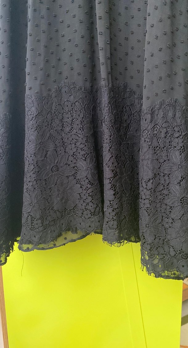 Uzun Kollu Siyah Nakışlı Gotik Elbise - Görsel 3