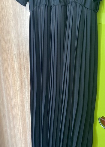 Kadın Siyah Pilili Uzun Elbise - Görsel 3