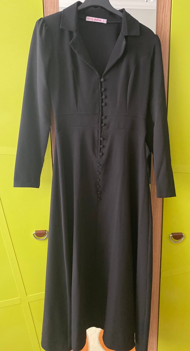 Düğmeli Siyah Uzun Kollu Gotik Elbise - Görsel 3