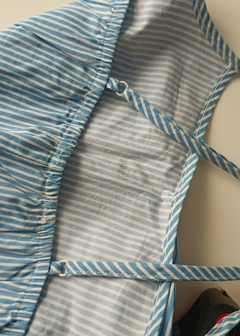 Mavi Çizgili Askılı Midi Elbise - Görsel 7