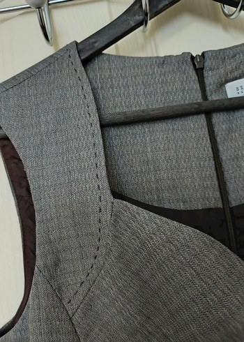 Beymen V Yakalı Gri Keten Midi Elbise - Görsel 4