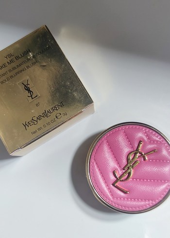 Yves Saint Laurent Parlak Pembe Allık