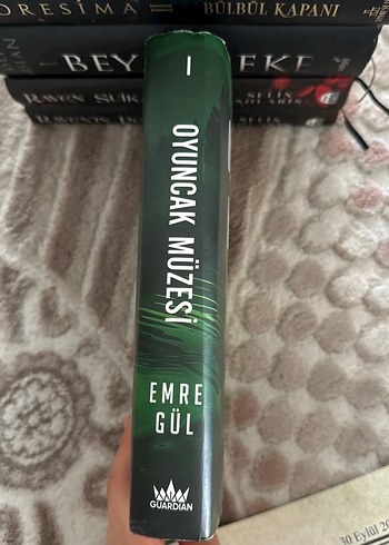 Beden Oyuncak Müzesi - Emre Gül ciltlidir