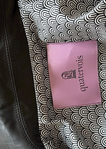 Düğmeli Siyah Mini Deri Ceket - Görsel 4