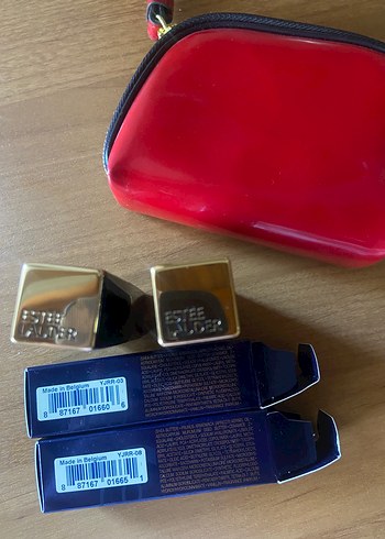  Beden Estee Lauder Pure Color Envy Koyu Kırmızı Ruj