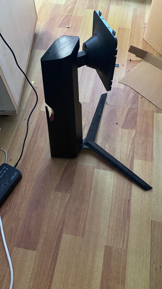 LG 24 inç gaming ultragear monütör ayağı - Görsel 3