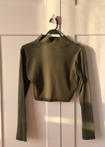 Haki V Yaka Kadın Kazak - Görsel 2