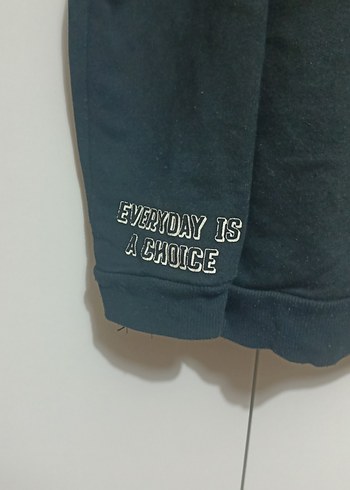 Kadın Siyah Uzun Kollu Desenli Sweatshirt - Görsel 3