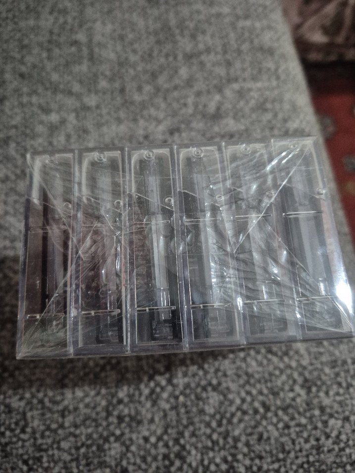 English with Me Mizah Kitabı Kaset - Görsel 3