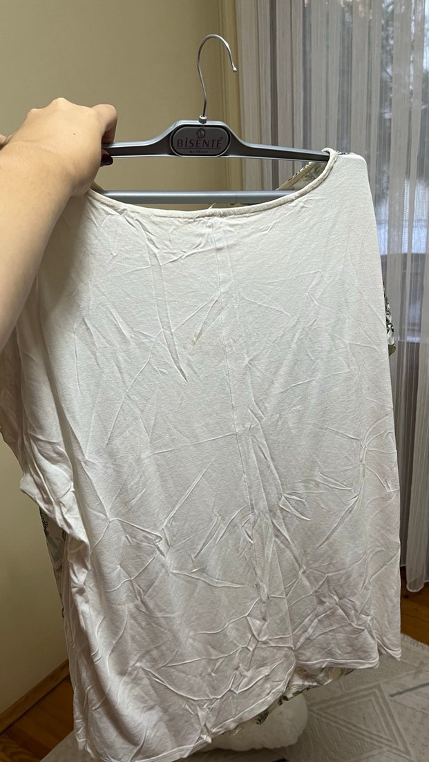 Çiçek Desenli Rahat Kesim Kadın Bluz - Görsel 4